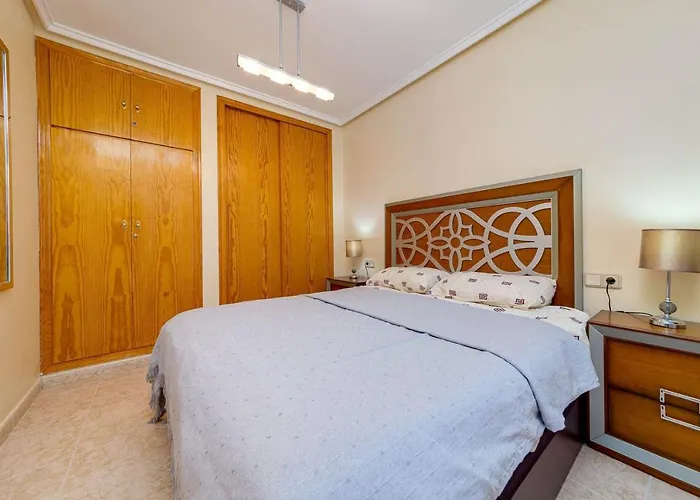 Apartamento Cozy With Pool At Iryna & Wojtek Near Beach, Shops And Restaurants Torrevieja