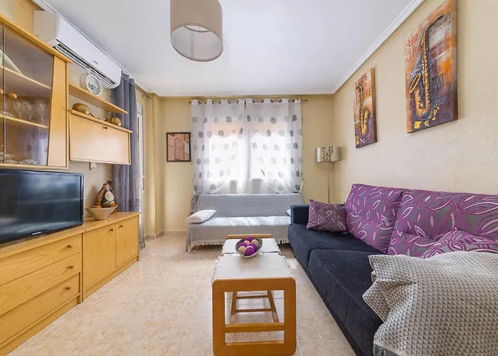 Cozy At Iryna & Wojciech Near The With Pool Torrevieja