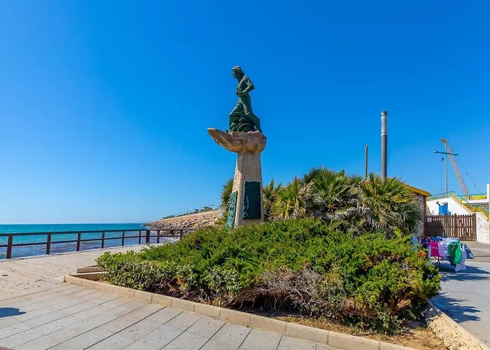 Apartamento Cozy With Pool At Iryna & Wojtek Near Beach, Shops And Restaurants