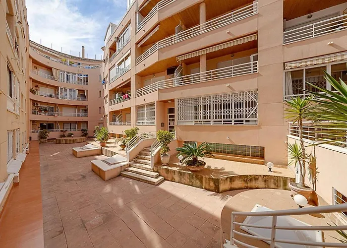 Cozy At Iryna & Wojciech Near The With Pool * Torrevieja