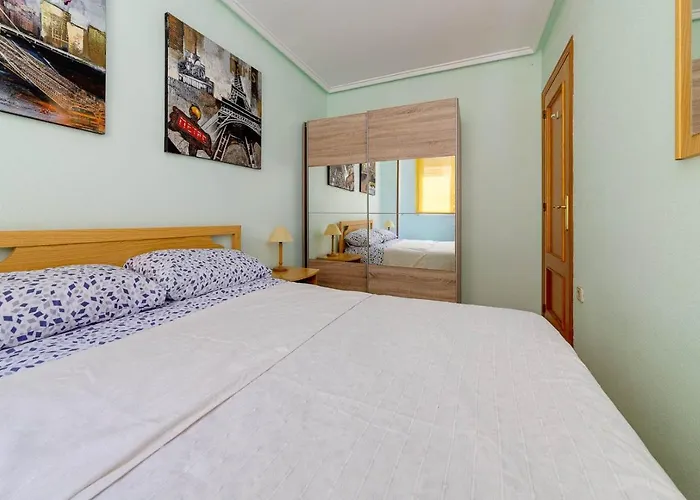 Apartamento Cozy With Pool At Iryna & Wojtek Near Beach, Shops And Restaurants *