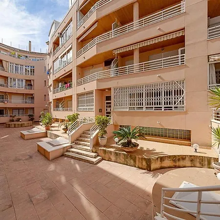 Cozy With Pool At Iryna & Wojtek Near Beach, Shops And Restaurants * Торрев'єха